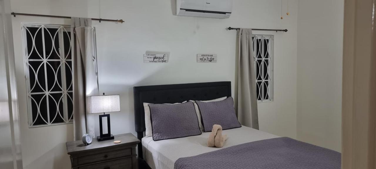 Komfort Getaway Villa At Countrymist 奥乔里奥斯 外观 照片